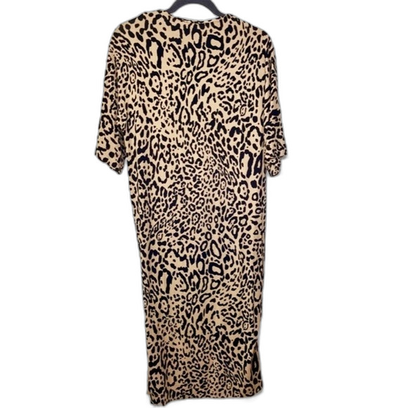 Chico’s Cheetah Print Short Sleeve Zipper Back Slitted Sides Dress Cream Black 0 - Picture 1 of 12